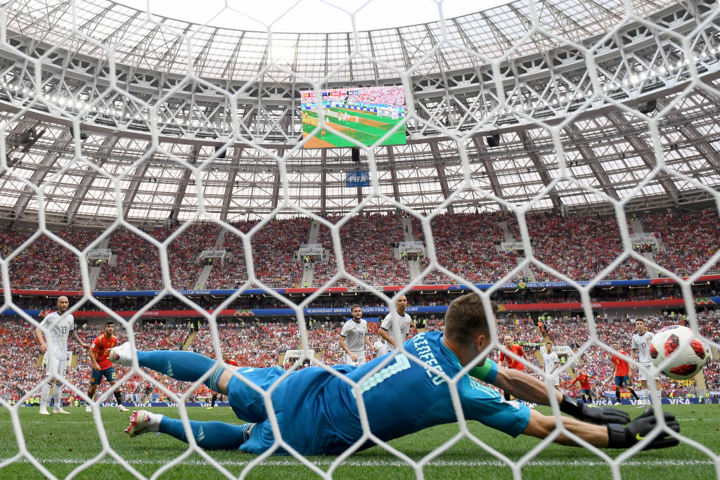 Kick Save and A Beauty Sends Russia Into World Cup Quarterfinals