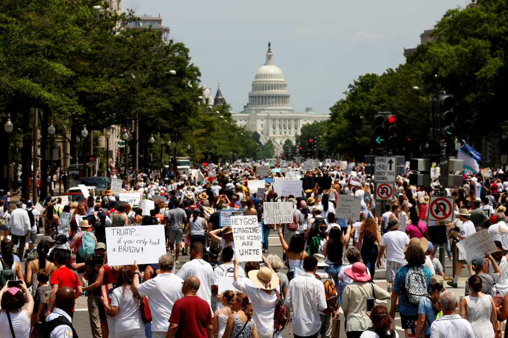 Protesters, lawmaker arrested in U.S. Senate building over immigration