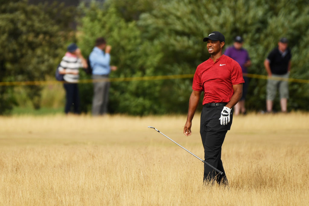 Video Tiger Woods Hit a Fan's Phone on a Shot at The Open Championship