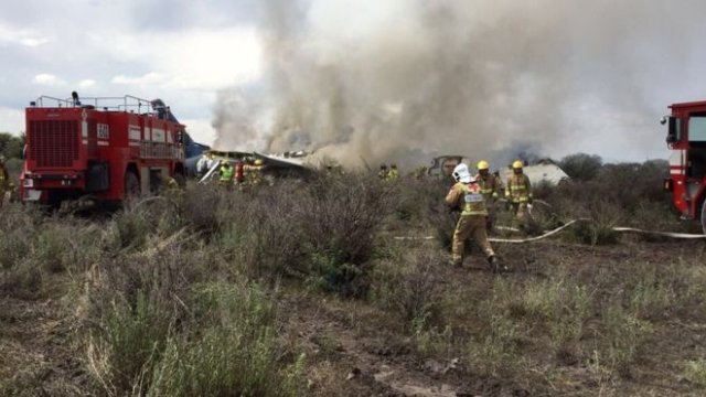 Aeromexico plane carrying 101 people crashes in northern Mexico