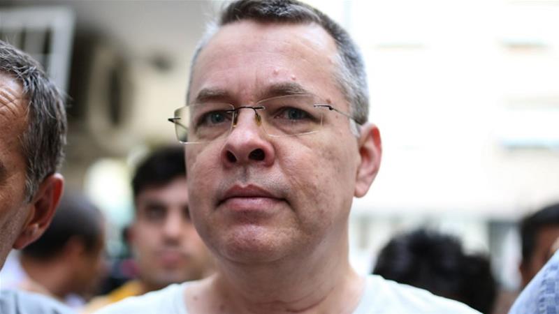 US threatens more sanctions on Turkey over detained pastor