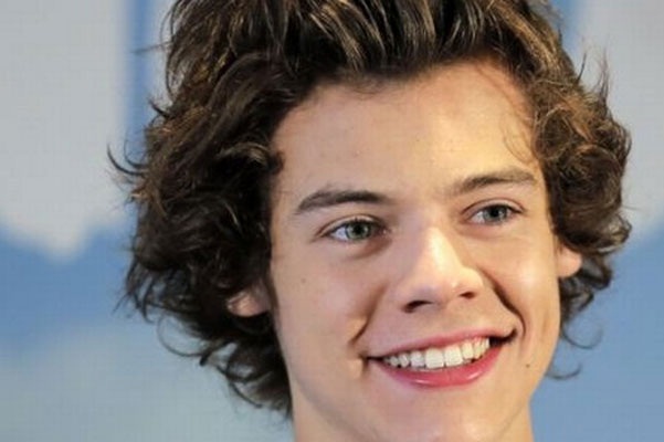 Did Harry Styles Undergo The Expensive $600 Sheep Placenta Facial To Be Glowing Forever 1