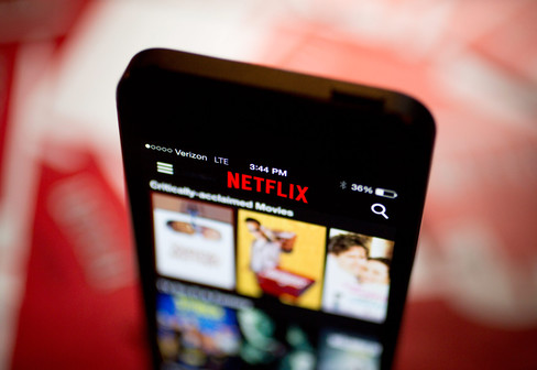 Netflix to execute 7-for-1 stock split next month