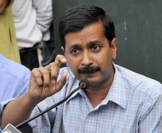 Calling cops 'thulla&#039: Delhi constable files defamation complaint against Arvind Kejriwal