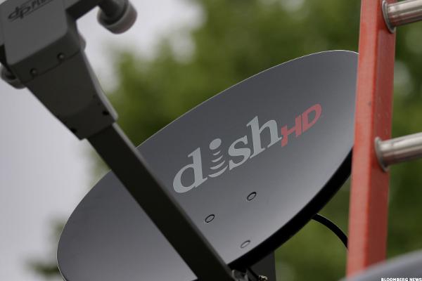 U.S. FCC set to reject Dish entities' $3.3 billion auction discounts: WSJ