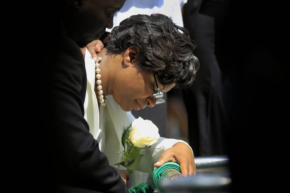 Groups in Texas Hold Vigil, Protest in Death of Sandra Bland