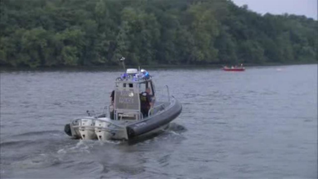 Small plane lands safely on highway in Stafford Township NJ