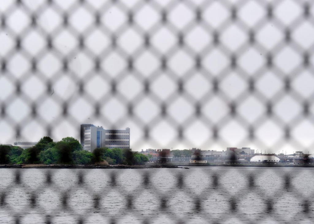 114290517-view-of-buildings-at-the-rikers-island-penitentiary