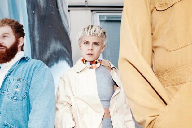 Robyn shares new track 'Set Me Free' | WOW247