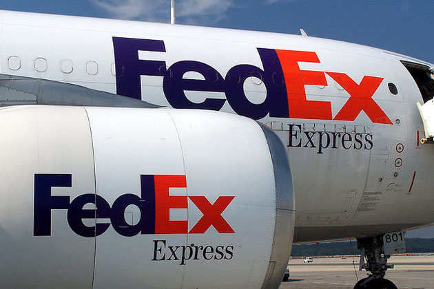 FedEx logo Plane 630 Flickr FDX BA Fed Ex Orders $10B Worth of Boeing 767 Jets