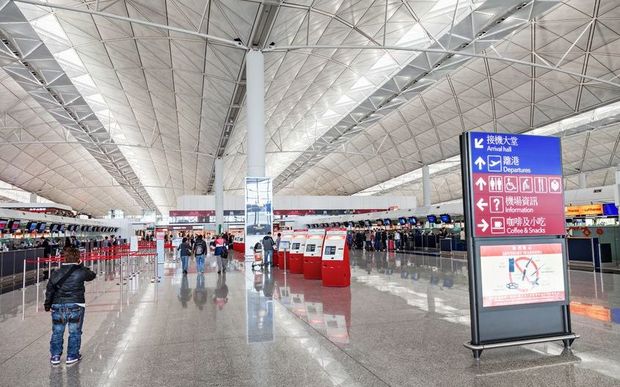 The main lobby of Hong Kong airport