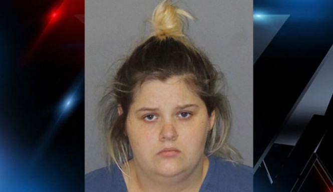 Savanah Morgan Pregnant Mom Arrested After Toddler Found Unresponsive In Filthy Trailer Home With 90 Dead And Dying Animals