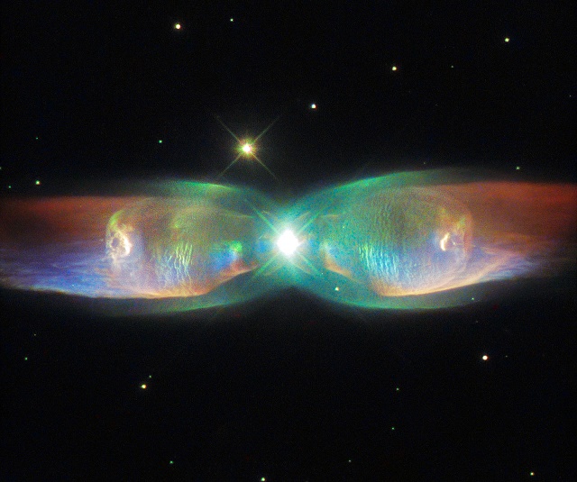 The Twin Jet Nebula or PN M2-9 is a striking example of a bipolar planetary nebula. Bipolar planetary nebulae are formed when the central object is not a single star but a binary system