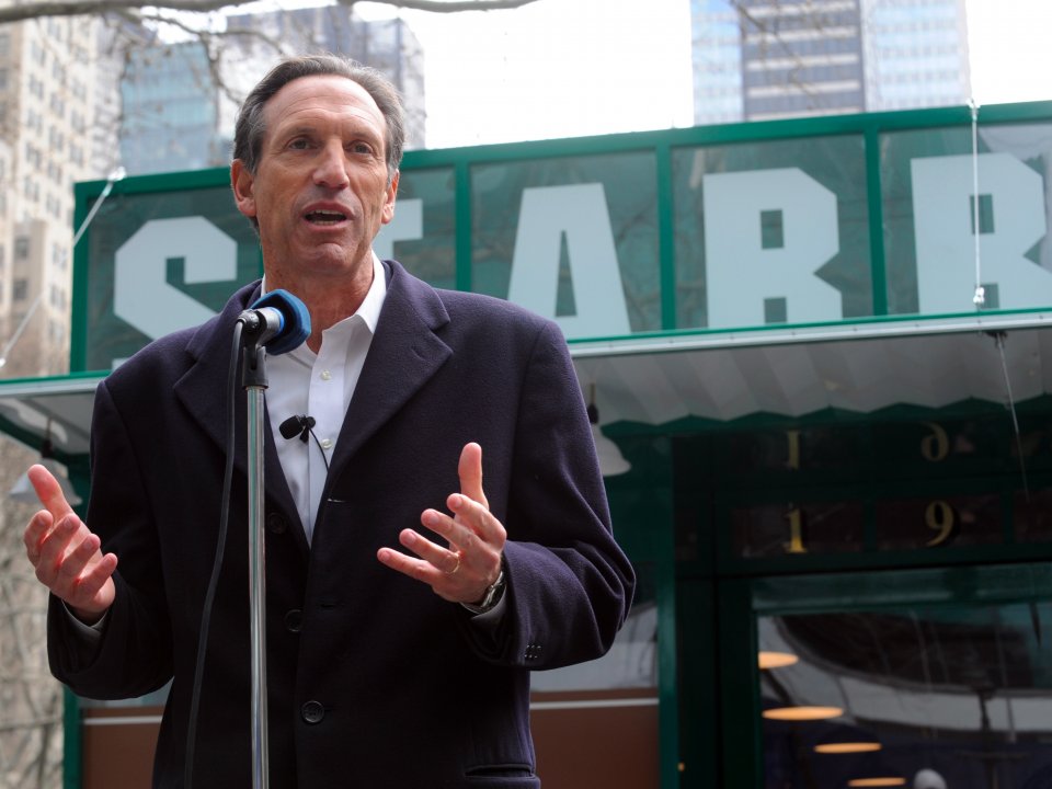 APHoward Schultz CEO of Starbucks