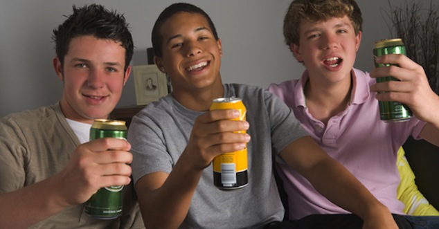 Alcohol warning ahead of Leaving results       Parents encouraged to talk to their teens