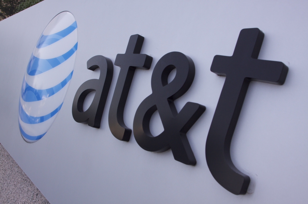 AT&T's first DirecTV plans include a $200 phone-and-TV combo