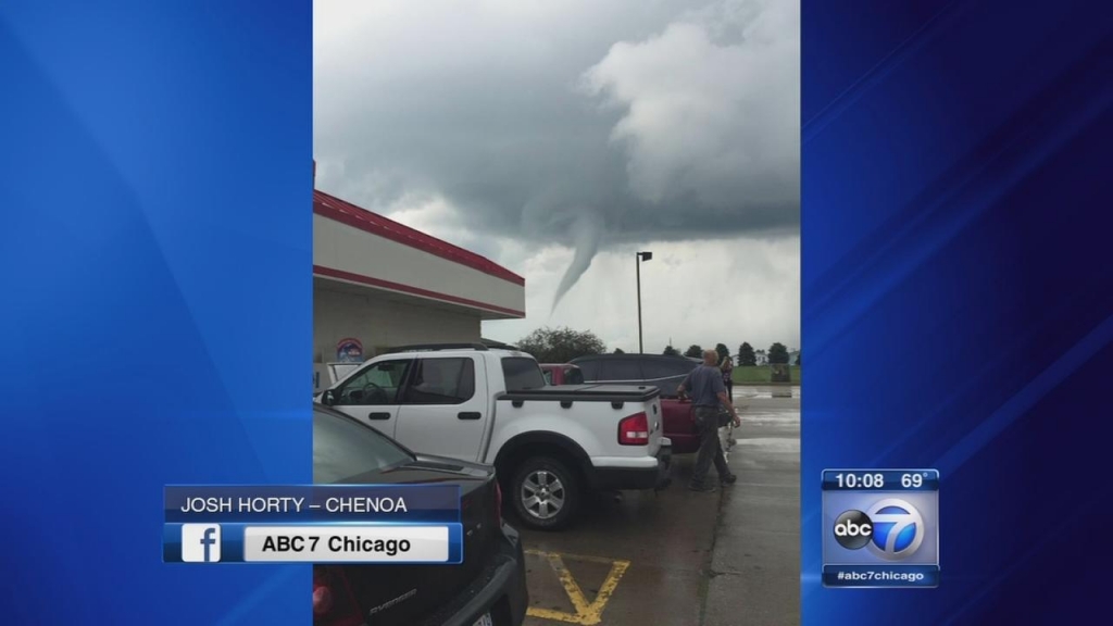 Tornado touchdowns reported in Livingston Co