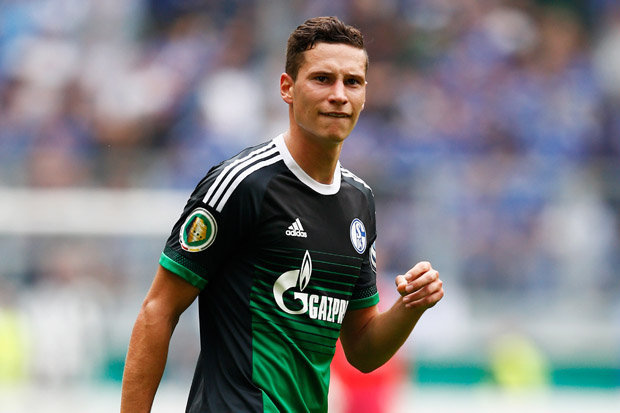 Arsenal and Man Utd target Julian Draxler could be sold for 'astronomical&#039 amount