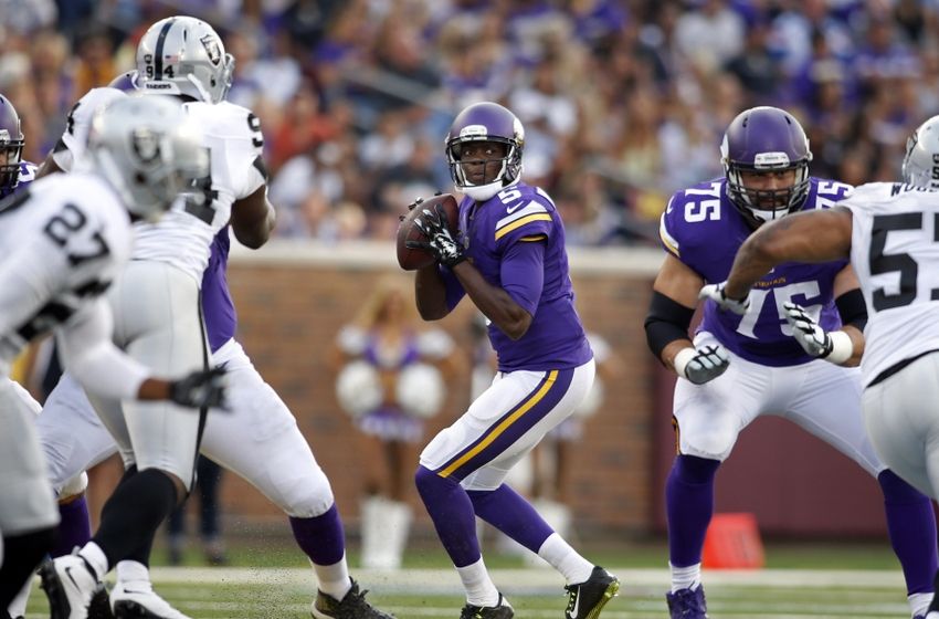 Teddy Bridgewater has a big fan in Raiders QB Derek Carr