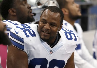 Cowboys defensive end Jeremy Mincey expected to practice at camp after brief