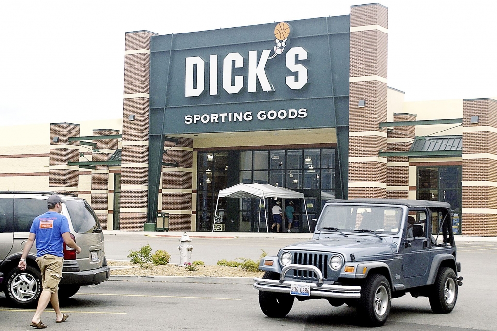 2013wiredicksbiz Findlay retailer Dick's Sporting Goods this morning reported a profit of $90.8 million or 77 cents per share