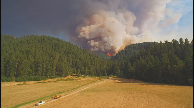 Stouts Fire east of Canyonville grows to more than 15,000 acres