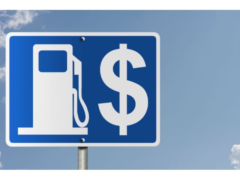 Drivers Catching a Break With Lower Gas Prices