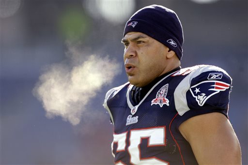 Hall of Fame will allow Seau's daughter to speak