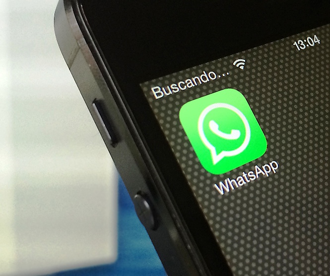 WhatsApp Messenger for iPhone Gets Per Chat Custom Notification Settings More