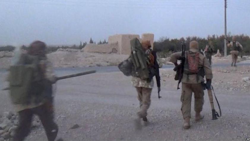 Islamic State militants seized al Qaryatain earlier