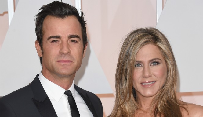 Jennifer Aniston and Justin Theroux married in secret Sarah Fox