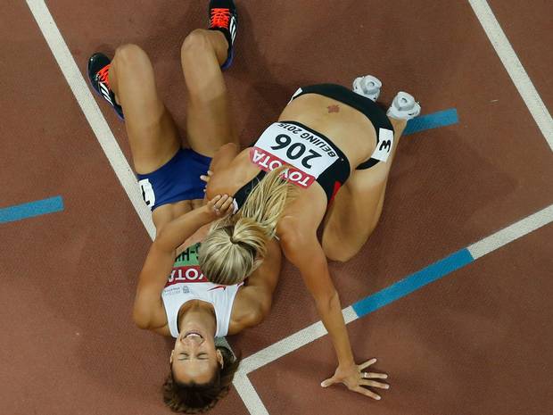 Bidding second world heptathlon title Jessica Ennis Hill returns in style