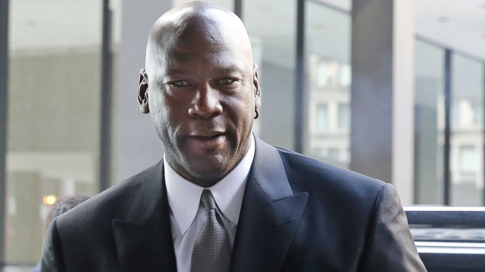 Basketball Hall of Famer Michael Jordan arrives at the federal courthouse Aug. 18 2015 in Chicago