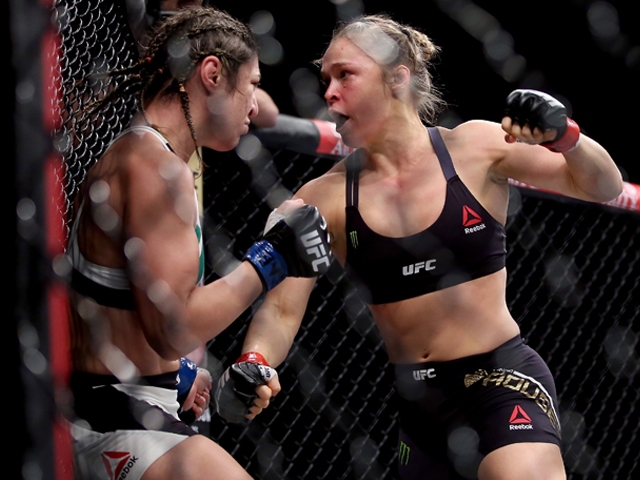 UFC 190: Ronda Rousey defends title with 34-second knockout of Bethe Correia