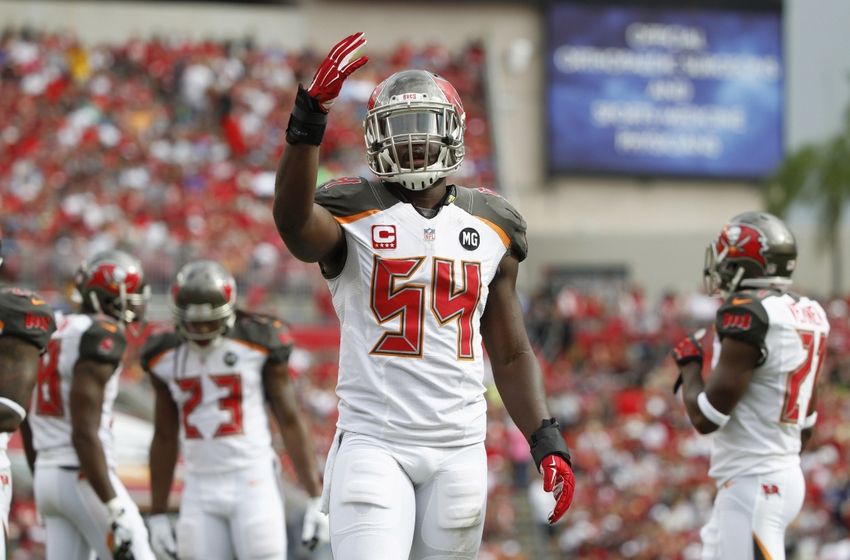 Buccaneers Lavonte David agree to extension