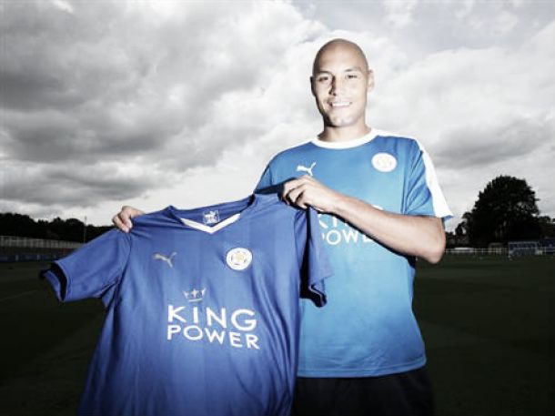 Tunisian international defender signs for Leicester City