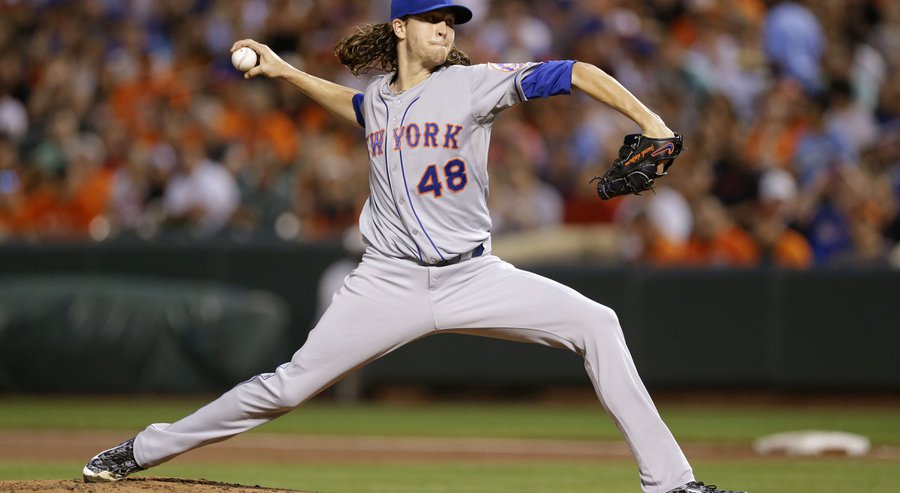 New York Mets starting pitcher Jacob de Grom throws to the Baltimore Orioles in the first inning of a baseball game Tuesday Aug. 18 2015 in Baltimore