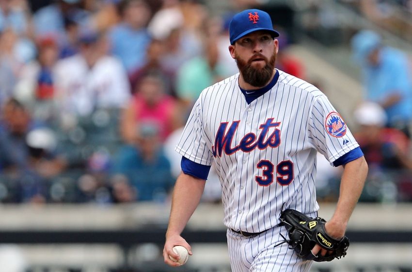 Mets Place Reliever Parnell On 15 Day Disabled List With Shoulder