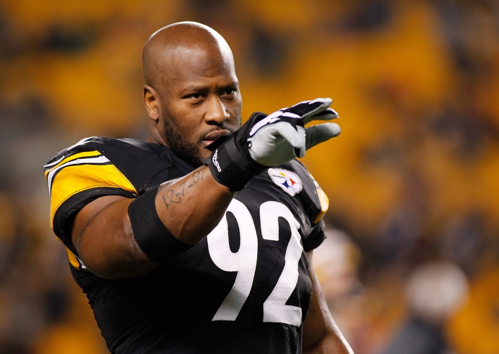 James Harrison #92 of the Pittsburgh Steelers warms up prior to the game against the Cincinnati Bengals at Heinz Field