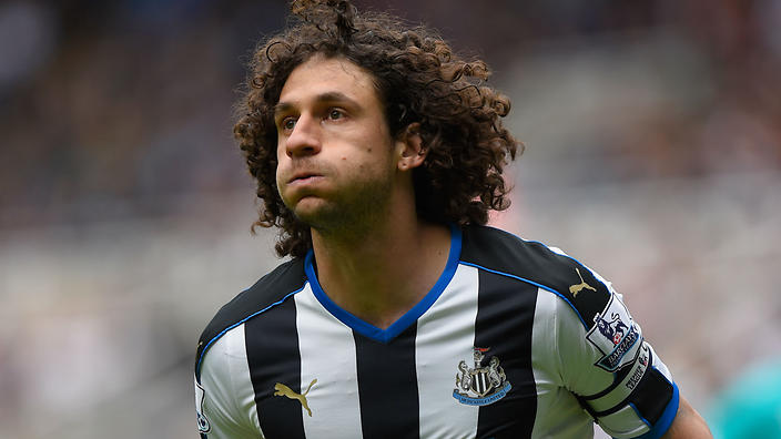 Newcastle captain Fabricio Coloccini has been linked with a move to Crystal Palace.      
        
            
    
               Show Gr