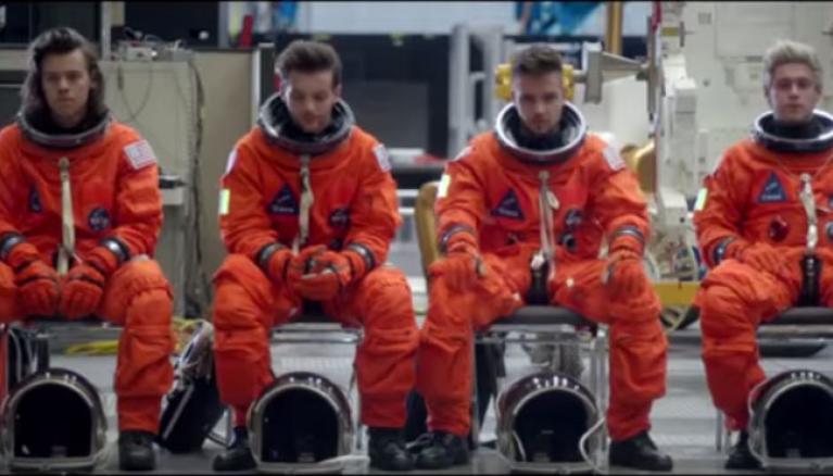 One Direction Drag Me Down Video Filmed At NASA Released