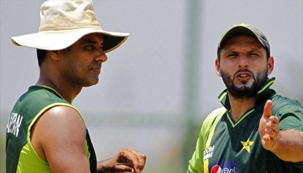 Afridi Younis criticised for resting Sarfaraz Ahmed