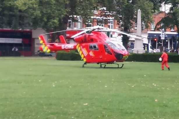 Peter Mas Mollinedo

Air ambulance arrive in Chiswick