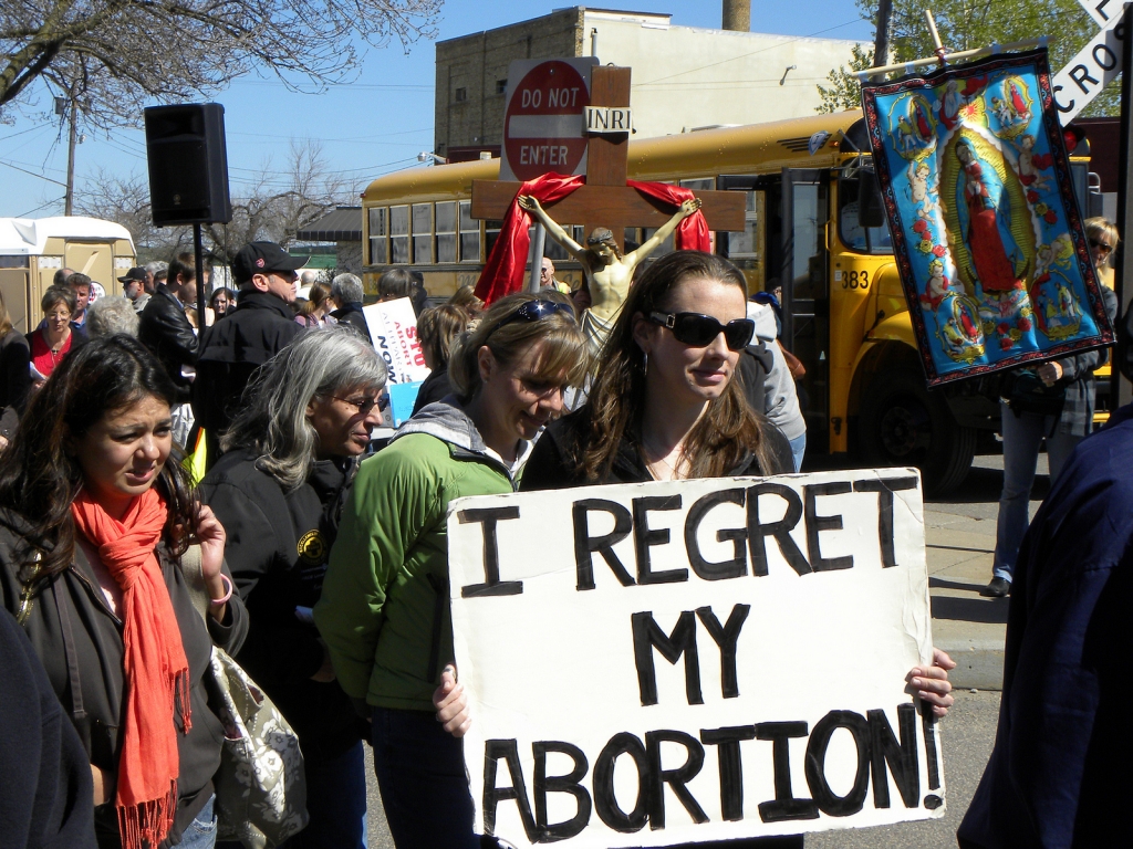 Utah lawmakers, anti-abortion advocates call for ending federal funding of