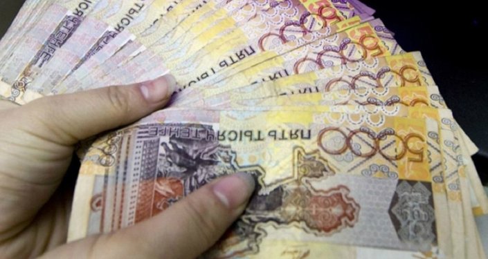 Kazakhstan's Tenge Plummets in Value After China Russia Devaluation