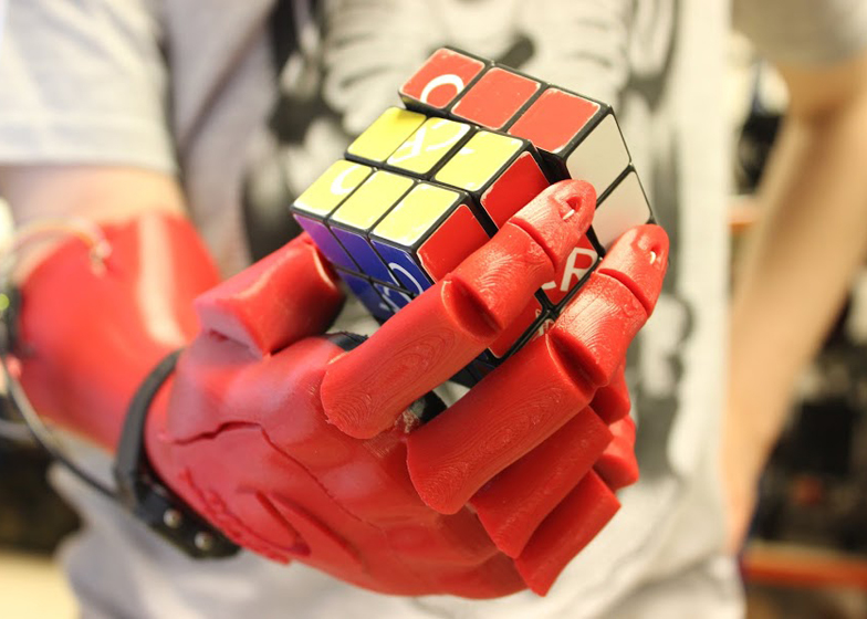 3D printed robotic hand wins UK James Dyson Award