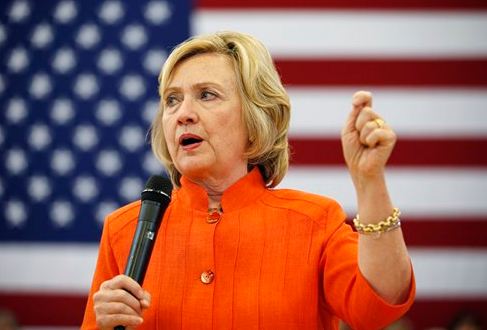 Sports
Hillary Clinton seeks distance from Barack Obama on climate change issues

By Omar Sayeed Patel