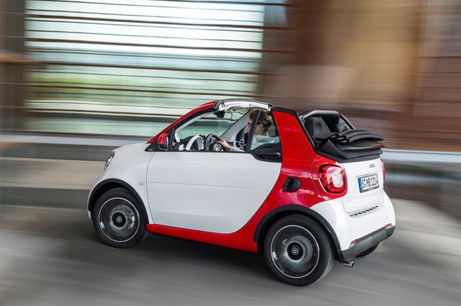 New Smart ForTwo Cabrio Revealed, Goes On Sale Early Summer 2016