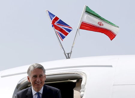 UK-IRAN-NUCLEAR-BRITAIN-HAMMOND:Britain says Iran sanctions could be lifted next spring