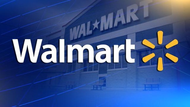 Wal-Mart halts sales of certain guns